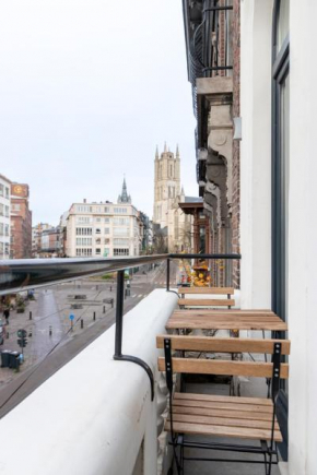 Sleek City Stays - Urban Elegance in the Heart of Gent
